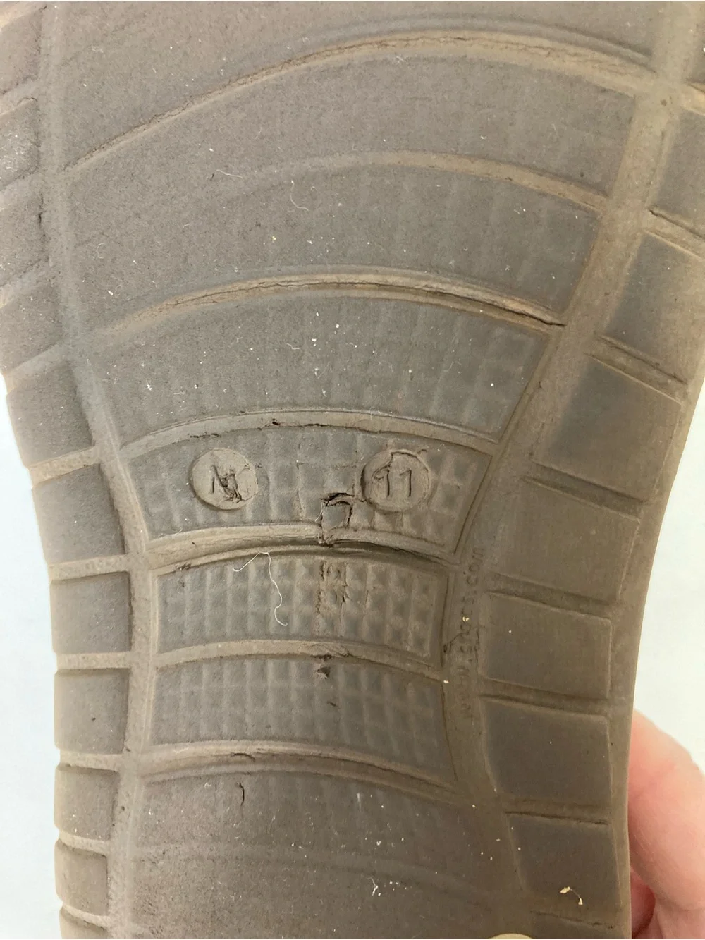 CROCS Sandals Men 11 Brown Flip-Flops Reviva Thong Song